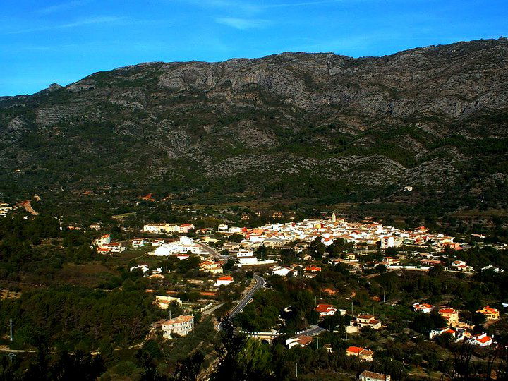 Investors take note: huge rural property covering 60 per cent of Benigembla up for auction