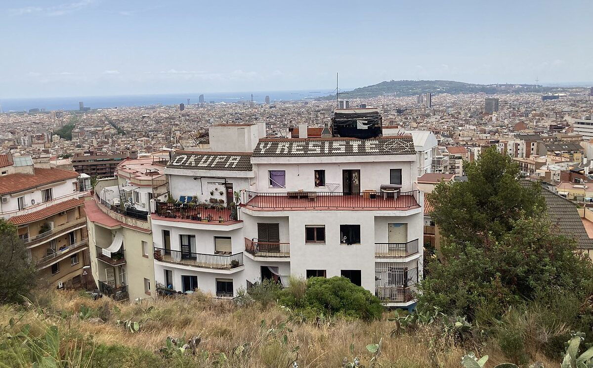 Is it legal in Spain to call in “the heavies” to get rid of squatters?