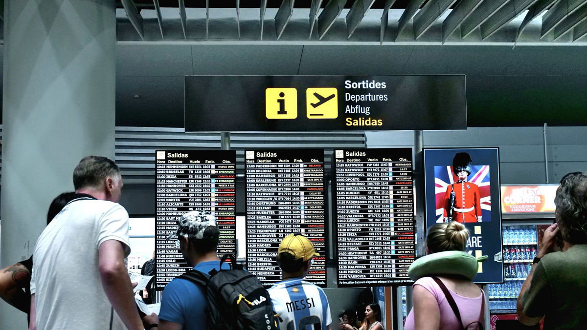 Spain hit by flight chaos as hundreds face delays, Alicante among worst affected