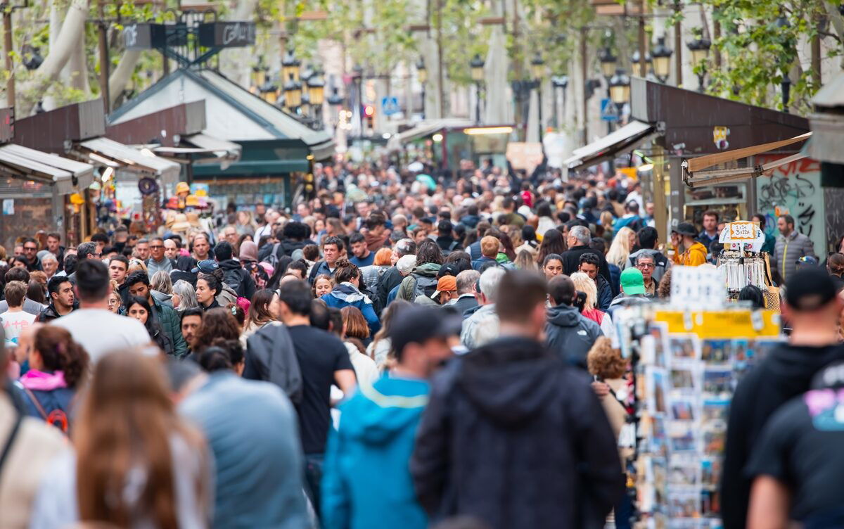 Spanish destination’s new civil conduct laws & increased fines. Here’s what not to do in 2026