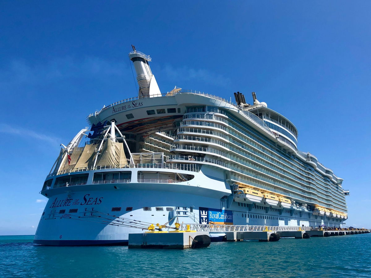 Alicante in talks with Royal Caribbean to become cruise home port