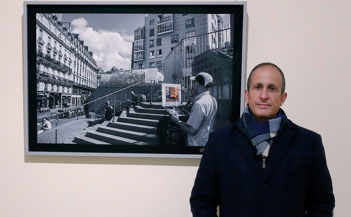 Photography & painting artist exhibits at Casa de la Tejerinas, Estepona