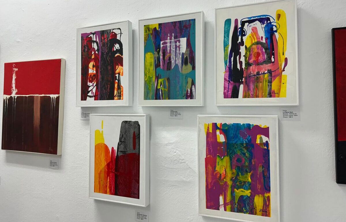 Nerja hosts vibrant collective art exhibition: ‘Expo 3.0 Art Colores Conectados’