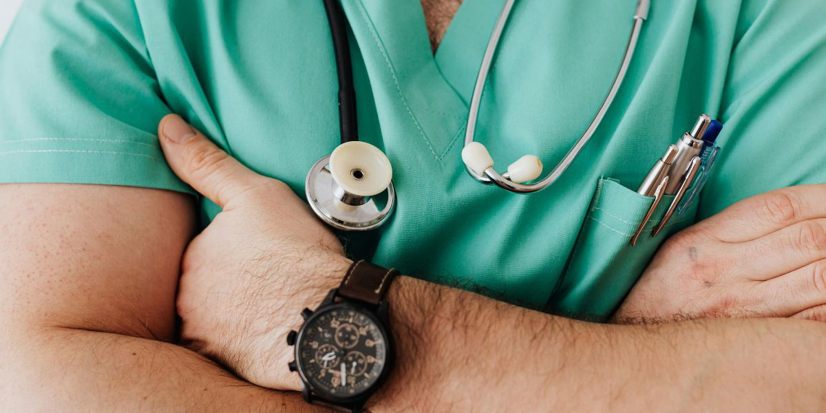 Denia doctors stage protest over “unsustainable” 24-hour shifts