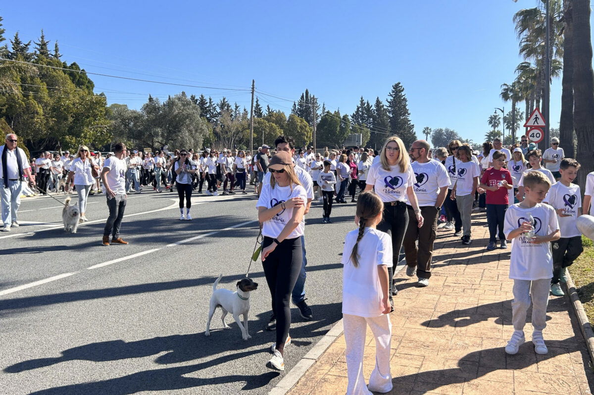 Hundreds march in Alhaurin el Grande to remember Victoria Hart and demand an end to violence against women