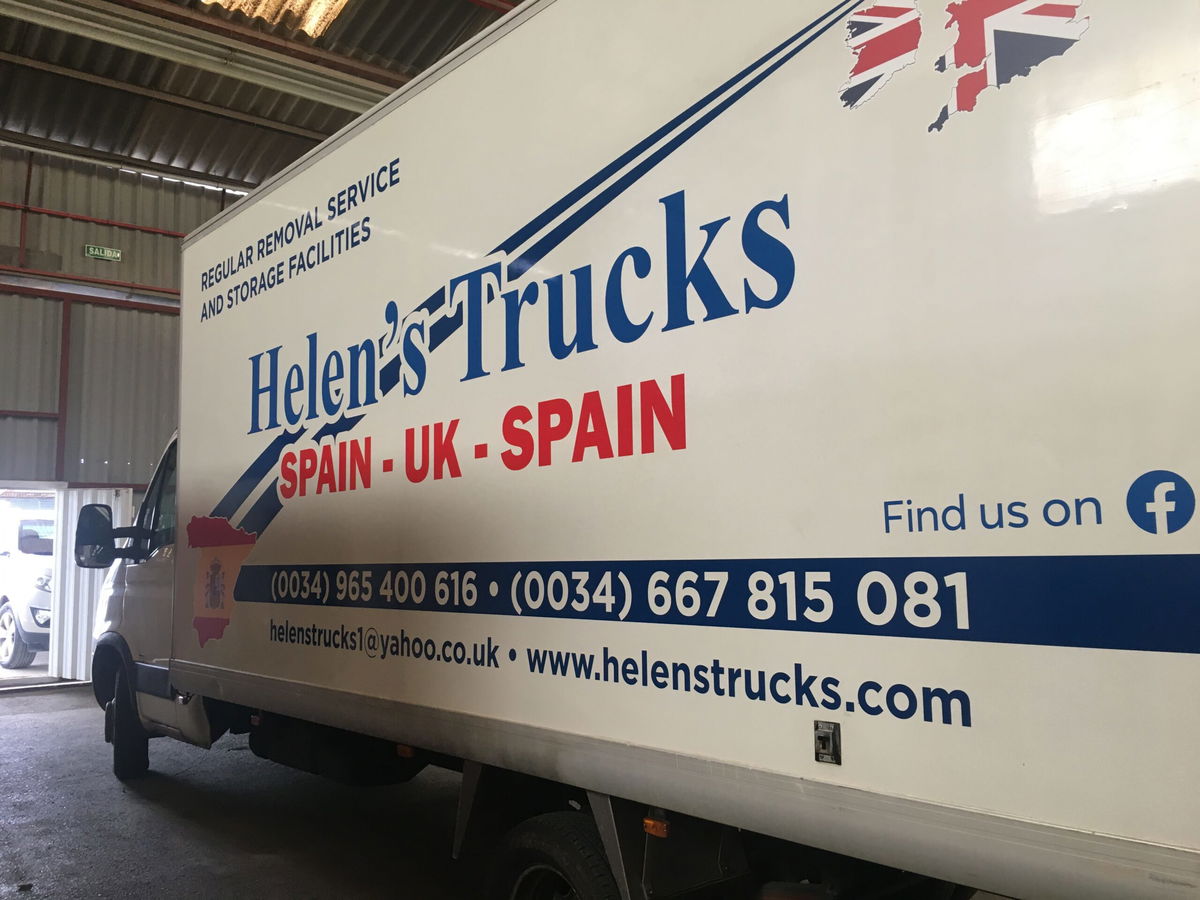 Helen’s Trucks: Personal, reliable removals between Spain and the UK