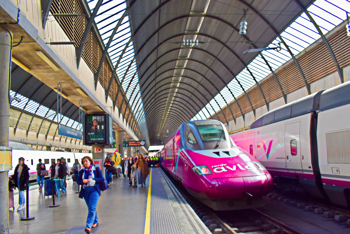 Back on Track: Spain’s Madrid‑Sevilla high-speed trains resume after Adamuz repairs