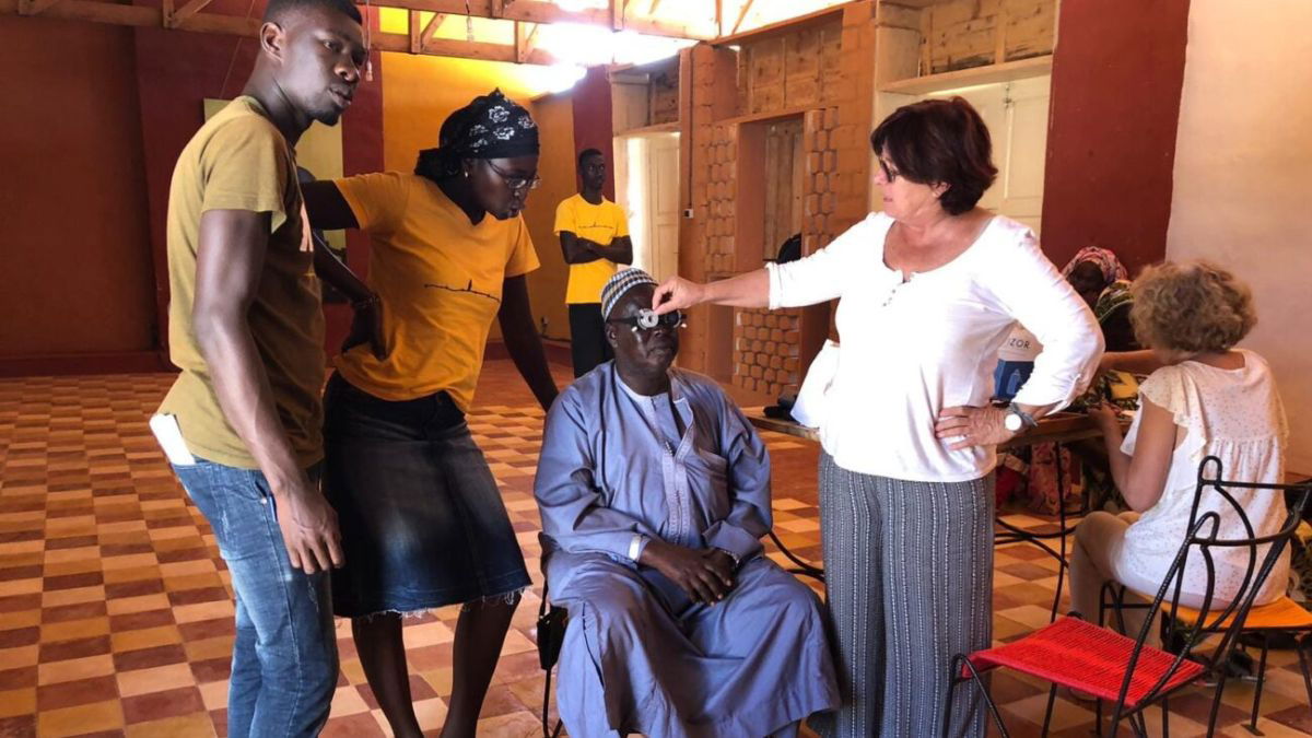 Xàbia launches another solidarity eyeglass drive for Senegal