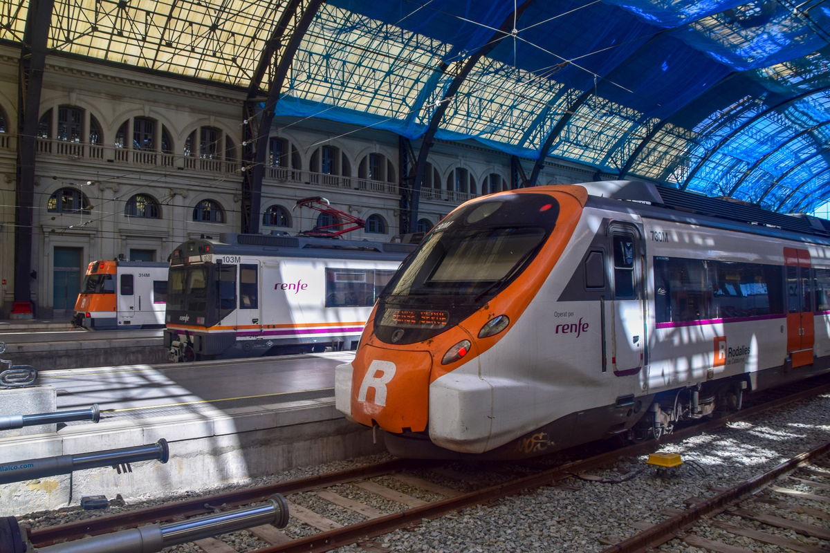 Spain’s rail strike called off after government and unions reach agreement
