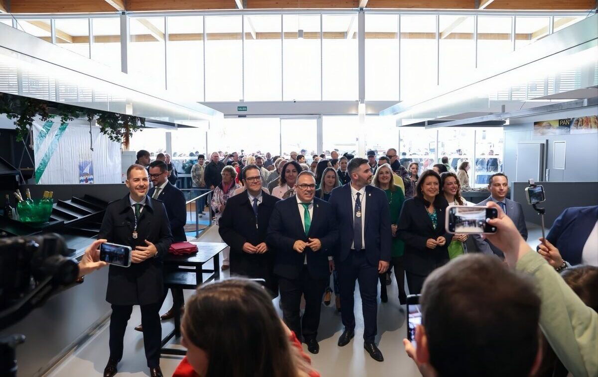 Almuñecar celebrates reopening of historic market with major community boost